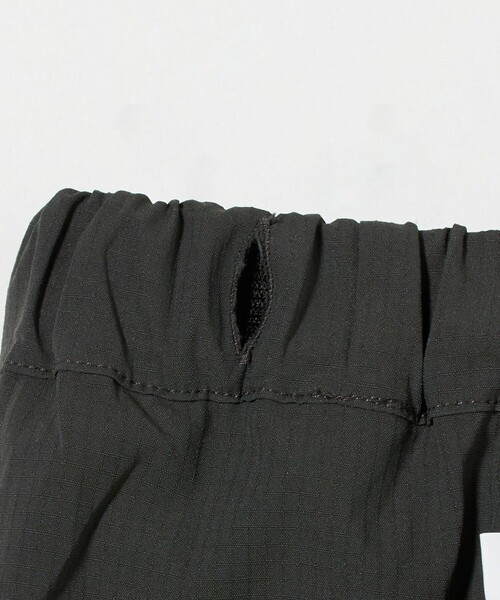 green label relaxing(グリーンレーベルリラクシング)の「ショートパンツ / キッズ 110cm-130cm - UVカット -(その他パンツ・キッズ・ダークグレー/ナチュラル・120cm/110cm/130cm)」の17枚目の写真