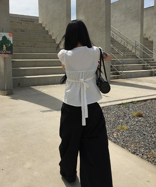 サマーリボンストラップタックパフスリーブブラウス（Tシャツ