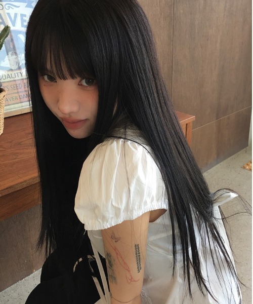 anyonemore(エニワンモア)の「サマーリボンストラップタックパフスリーブブラウス(Tシャツ/カットソー・レディース・アイボリー・FREE)」の2枚目の写真