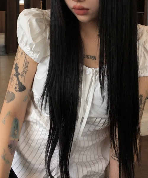 anyonemore(エニワンモア)の「サマーリボンストラップタックパフスリーブブラウス(Tシャツ/カットソー・レディース・アイボリー・FREE)」の7枚目の写真