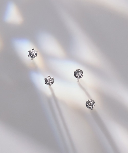 Jolie Toujours(ジョリトゥジュール)の「【金属アレルギー軽減】〈Silver925〉CZ6本ツメピアス(ピアス(両耳用)・レディース・シルバー・FREE)」の6枚目の写真