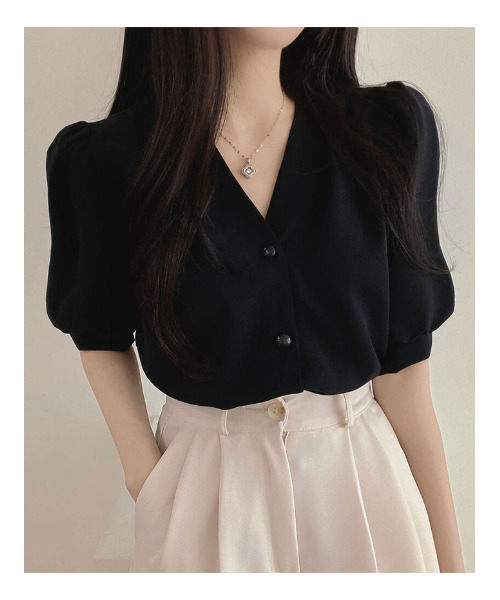セール】Vネック パフスリーブブラウス 半袖（シャツ/ブラウス