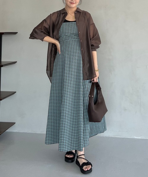 mysty woman(ミスティウーマン)の「バックデザインシアーシャツ574355(シャツ/ブラウス・レディース・ネイビー/ブラウン/アイボリー/グレイッシュブルー・FREE)」の13枚目の写真