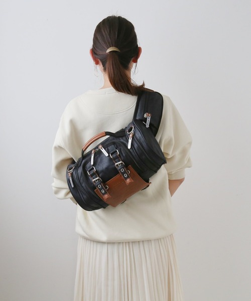 DEVICE（デバイス）の「DEVICE WORK 4way ヒップバッグ（ボディバッグ/ウエストポーチ・メンズ・カーキ/ブラック×ブラック/ブラック・FREE）」の5枚目の写真