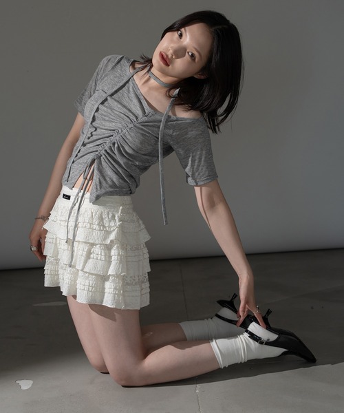apres jour mignon(アプレジュールミニョン)の「ドロストオフショルトップス【ZOZOTOWN限定アイテム】(Tシャツ/カットソー・レディース・ベージュ/グレー/チャコールグレー/ブラック・X-LARGE/フリー)」の17枚目の写真
