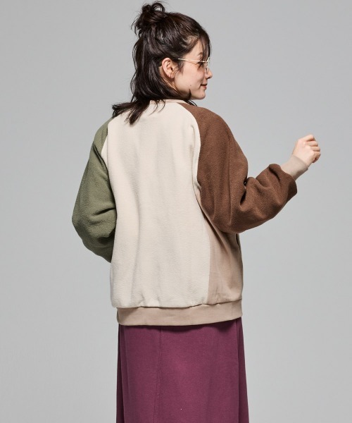 KRIFF MAYER Lady's Collection（クリフメイヤーレディースコレクション）の「【軽い･暖かい･柔らかい】ブークレカーデ（カーディガン/ボレロ・レディース・ブラック/カーキ/ブラウン/サンドベージュ/カラフル・LARGE/MEDIUM）」の8枚目の写真