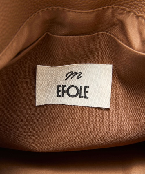 EFOLE（エフォル）の「【mayu×EFOLE コラボ】Shrink bag with heart pouch/ハートポーチ付きシュリンクバッグ（ハンドバッグ・レディース・キャメル/ブラック・FREE）」の16枚目の写真