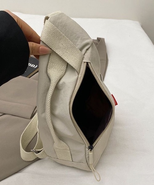 【美品】nouer Y2K ダブルファスナー　ショルダースリングバッグ　ナイロン bas074_1.jpg