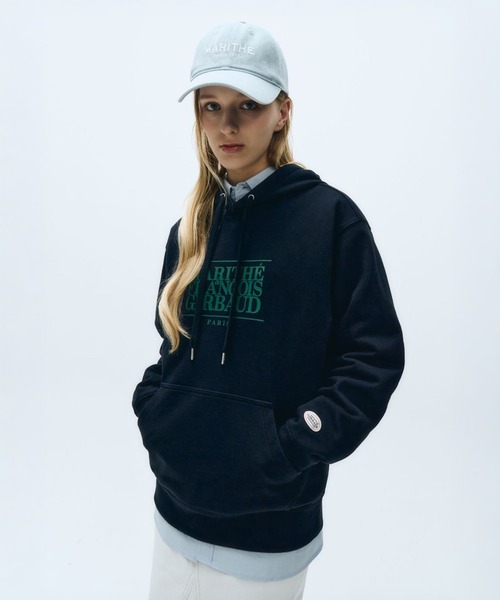 MARITHE + FRANCOIS GIRBAUD（マリテフランソワジルボー）の「CLASSIC LOGO HOODIE（パーカー・レディース・オートミール/ヘザーグレー/ネイビー/ブラック・X-LARGE/SMALL/MEDIUM/LARGE）」の12枚目の写真