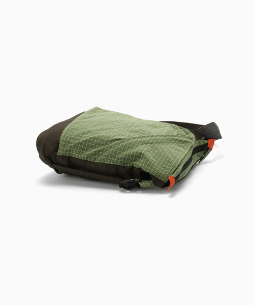 WISM（ウィズム）の「Dan Gee / ダン ジー FOLD BAG（ショルダーバッグ・メンズ・ブラック・FREE）」の10枚目の写真