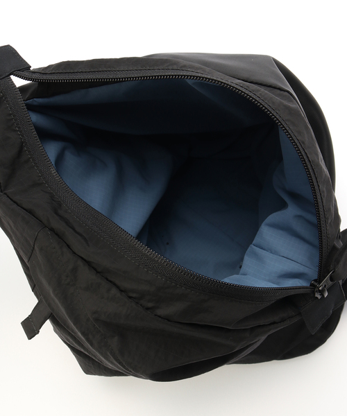 WISM（ウィズム）の「Dan Gee / ダン ジー FOLD BAG（ショルダーバッグ・メンズ・ブラック・FREE）」の9枚目の写真