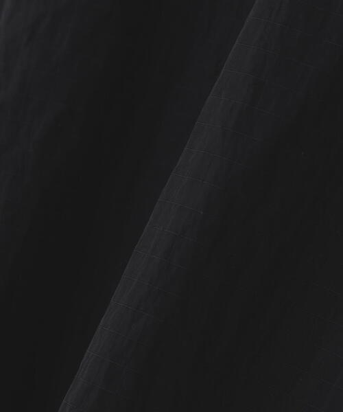 WHITELAND(ホワイトランド)の「WHITELAND/ホワイトランド/NYLON S/S SHIRT(シャツ/ブラウス・メンズ・ブラック/グレー・F)」の10枚目の写真