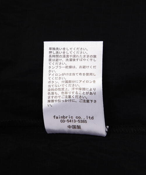 WHITELAND(ホワイトランド)の「WHITELAND/ホワイトランド/NYLON S/S SHIRT(シャツ/ブラウス・メンズ・ブラック/グレー・F)」の12枚目の写真