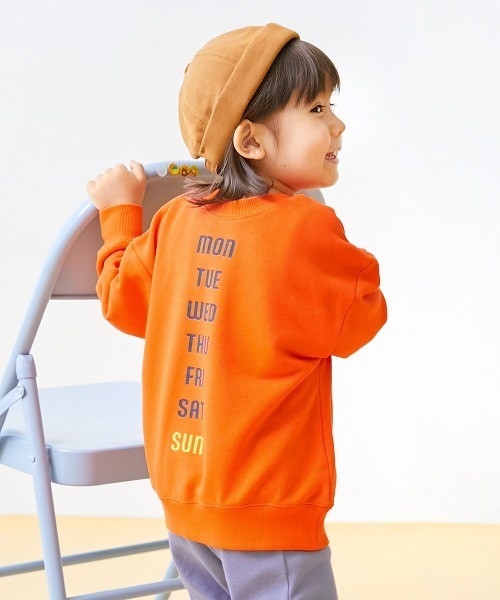 devirock(デビロック)の「【EN-JOY】どっちも前だから1人でお着替え 裏起毛じゃない カラフル トレーナー(スウェット・キッズ・ブルー系2/パープル系1/ブルー系1/グリーン系2/グリーン系3/グリーン系1/ピンク系1/ピンク系2/オレンジ系1/ブラック系1/ベージュ系1/グレー系1・80cm/90cm/110cm/100cm/120cm/130cm)」の12枚目の写真