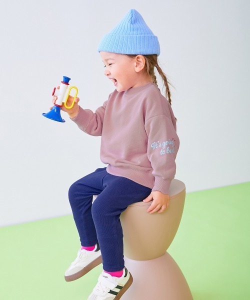 devirock(デビロック)の「【EN-JOY】どっちも前だから1人でお着替え 裏起毛じゃない カラフル トレーナー(スウェット・キッズ・ブルー系2/パープル系1/ブルー系1/グリーン系2/グリーン系3/グリーン系1/ピンク系1/ピンク系2/オレンジ系1/ブラック系1/ベージュ系1/グレー系1・80cm/90cm/110cm/100cm/120cm/130cm)」の14枚目の写真