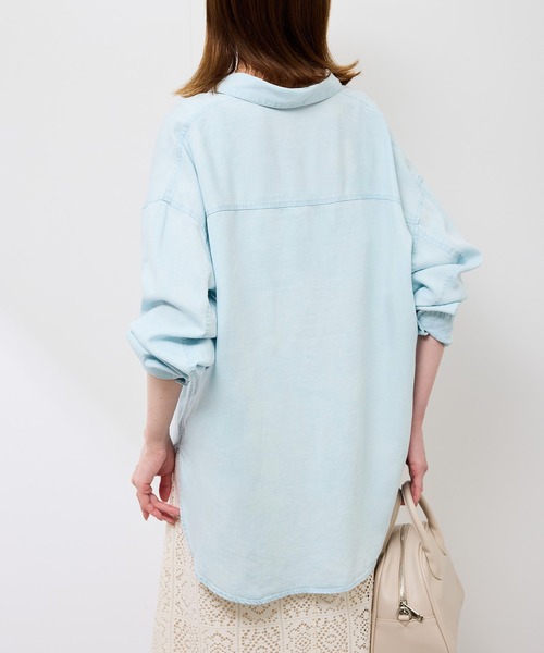 ROPE' PICNIC（ロペピクニック）の「シャンブレーデニム調シャツ（シャツ/ブラウス・レディース・チャコールグレー/ネイビー/サックスブルー・38）」の21枚目の写真