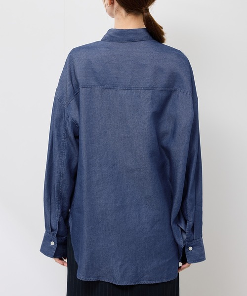 ROPE' PICNIC（ロペピクニック）の「シャンブレーデニム調シャツ（シャツ/ブラウス・レディース・チャコールグレー/ネイビー/サックスブルー・38）」の13枚目の写真