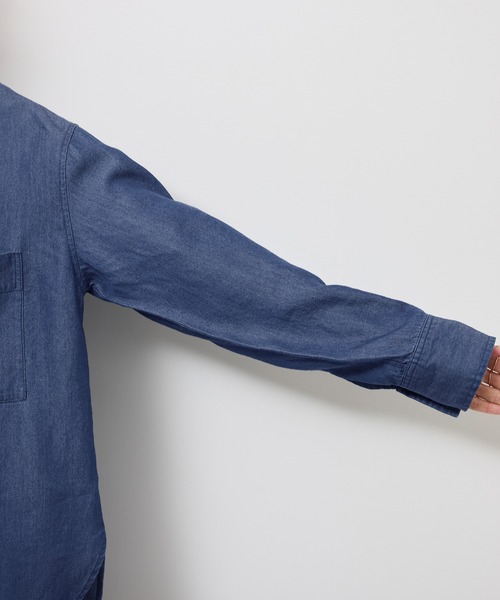 ROPE' PICNIC（ロペピクニック）の「シャンブレーデニム調シャツ（シャツ/ブラウス・レディース・チャコールグレー/ネイビー/サックスブルー・38）」の16枚目の写真