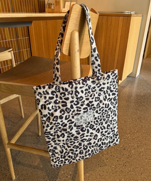 CIAOPANIC TYPY(チャオパニックティピー)の「【MumME】カラビナ付きトートBAG(トートバッグ・レディース・オレンジ/ホワイト/ブラック/グレー・ONE SIZE)」の6枚目の写真