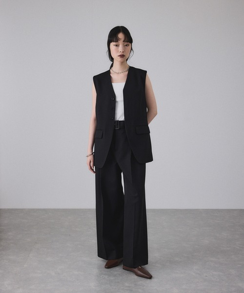 ADAM ET ROPE'（アダムエロペ）の「NIKKE GABARDINE GILET（ベスト・レディース・ブラック/ブラウン・FREE）」の5枚目の写真