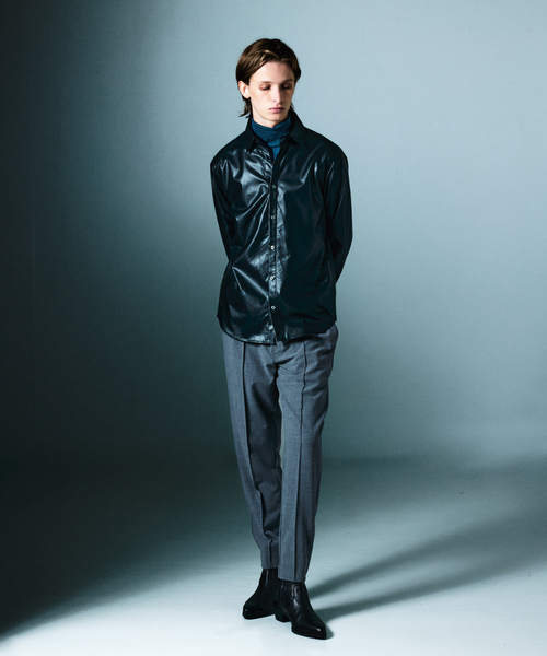 5351 POUR LES HOMMES（ゴーサンゴーイチプールオム）の「レザータッチ 長袖シャツ（シャツ/ブラウス・メンズ・ブラック・44/46/48/50）」の14枚目の写真