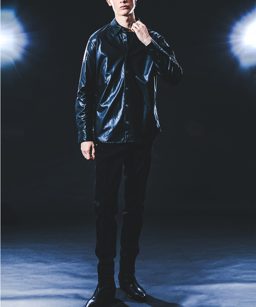 5351 POUR LES HOMMES（ゴーサンゴーイチプールオム）の「レザータッチ 長袖シャツ（シャツ/ブラウス・メンズ・ブラック・44/46/48/50）」の17枚目の写真