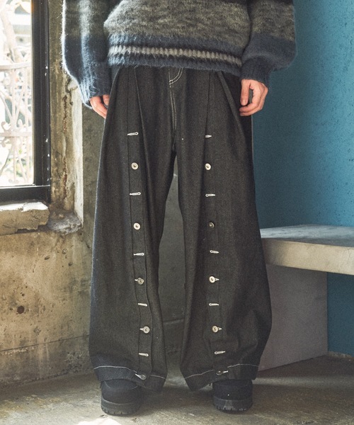 Tuck button line denim pants/ タックボタンラインデニムパンツ