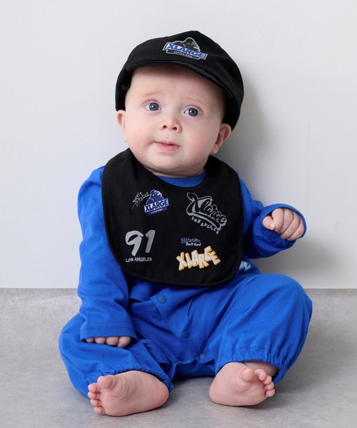 XLARGE KIDS（エクストララージキッズ）の「総柄グラフィティ長袖2WAYオール（ロンパース・キッズ・ブルー/ブラック/レッド・50-70cm）」の6枚目の写真