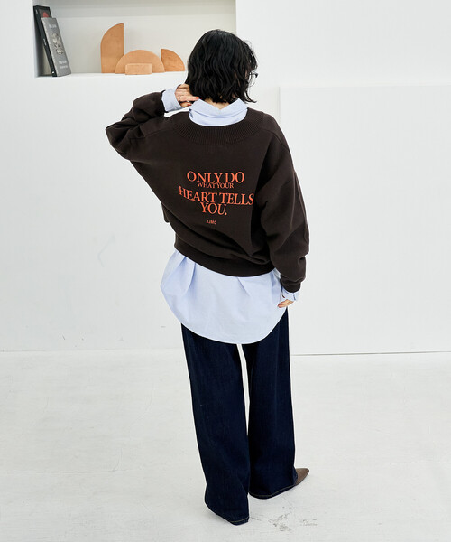 FREAK'S STORE(フリークスストア)の「J.J.Mercer × FREAK'S STORE/ジェイジェイマーサー 別注 Vネックプルオーバー/ スウェットライクニット(ニット/セーター・レディース・ブラウン/グレー/ナチュラル・フリ-)」の7枚目の写真