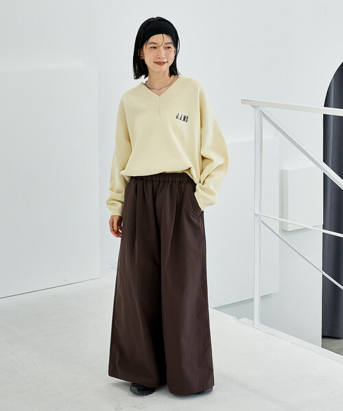 FREAK'S STORE(フリークスストア)の「J.J.Mercer × FREAK'S STORE/ジェイジェイマーサー 別注 Vネックプルオーバー/ スウェットライクニット(ニット/セーター・レディース・ブラウン/グレー/ナチュラル・フリ-)」の19枚目の写真