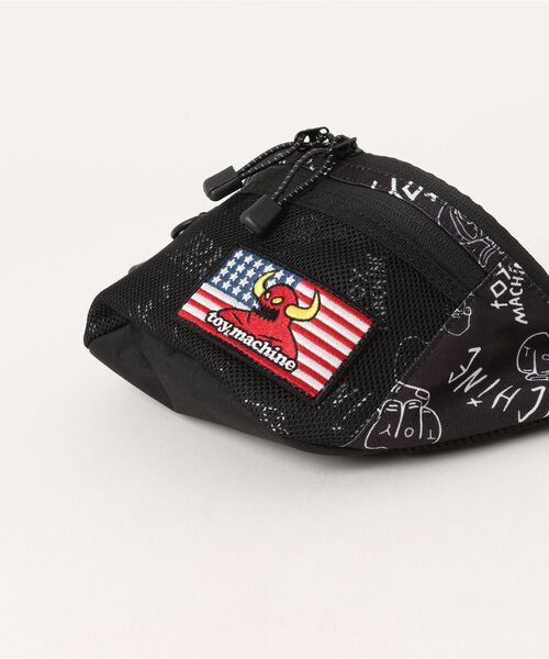 JUGLANS(ユグランス)の「【TOYMACHINE】SLING BAG(ボディバッグ/ウエストポーチ・メンズ・ライトブラウン/ブラック/ブラック系その他・FREE)」の11枚目の写真