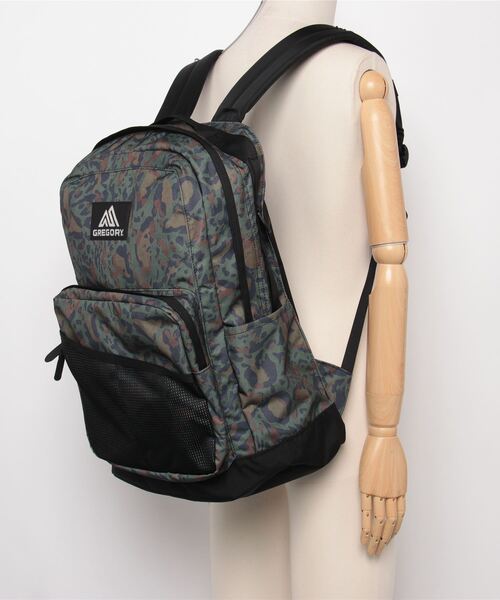 GREGORY(グレゴリー)の「キャンパスデイL CAMPUS DAY L ミリタリーレオパード(バックパック/リュック・メンズ・レオパード・ONE SIZE)」の2枚目の写真