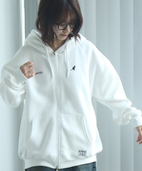 d.i.a★ホワイト ゴールド刺繍 フルジップパーカー d.i.a☆ホワイト ゴールド刺繍 フルジップパーカー d.i.a☆ホワイト