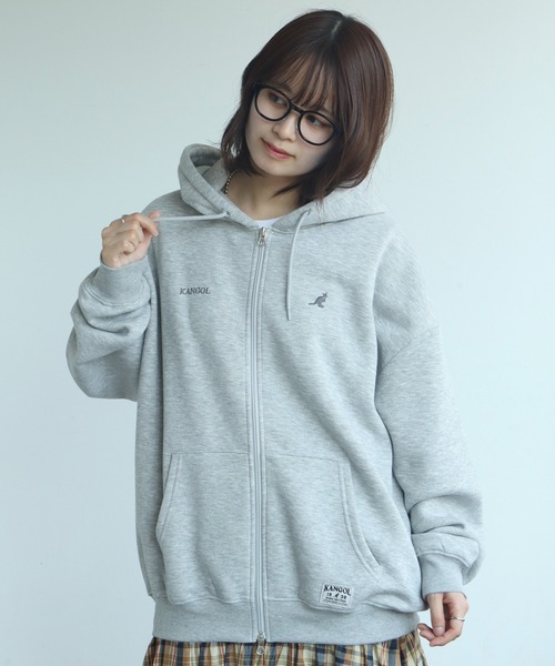 KANGOL(カンゴール)の「【KANGOL/カンゴール】別注 裏起毛 ロゴ刺繍 スウェット フルジップ パーカー(パーカー・メンズ・ネイビー/ホワイト/ブラック/ブラウン/杢グレー/アッシュグレー・M/XL/L)」の7枚目の写真
