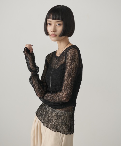 AIC. エーアイシー シースルー切替トップス/センタースリットスラックス AIC.（エーアイシー）の「シアーレースロングスリーブトップス