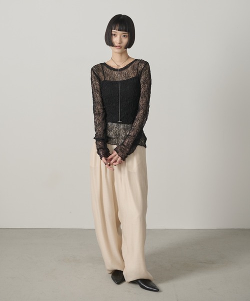 AIC. エーアイシー シースルー切替トップス/センタースリットスラックス AIC.（エーアイシー）の「シアーレースロングスリーブトップス