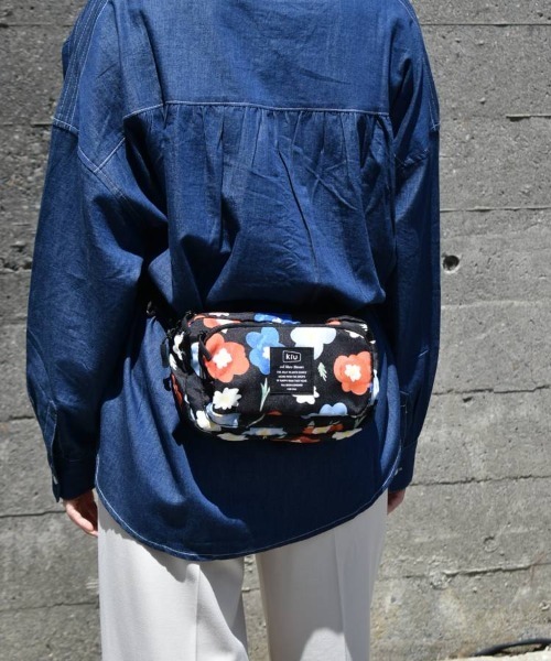 KiU(キウ)の「【KiU and BleuBleuet】KiUフロントポケットミニショルダー(ショルダーバッグ・レディース・その他/その他1/その他2・FREE)」の4枚目の写真