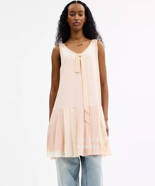 coach コーチ　ベルベットアンティーク風ワンピースドレス 公式】COACH – コーチ | ベルベット ドレス