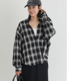 Right-on | 【ヒップまでカバー】【HONEYSUCKLE ROSE】オンブレチェックシャツ (ゆったりシルエット/前後差丈)(シャツ/ブラウス)