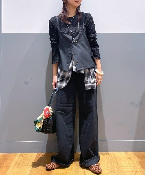 Right-on（ライトオン）の「【ヒップまでカバー】【HONEYSUCKLE ROSE】オンブレチェックシャツ (ゆったりシルエット/前後差丈)（シャツ/ブラウス・レディース・ブルー/ブラック/ブラウン・S/L/M）」の22枚目の写真