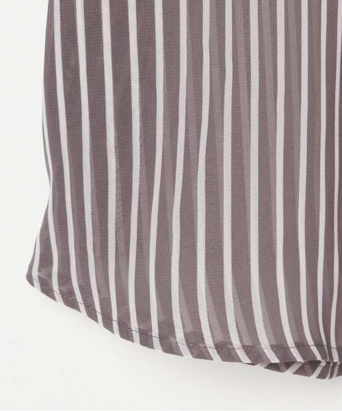 HELIOPOLE（エリオポール）の「the EDITOR SHIRT (CHIFFON)（シャツ/ブラウス・レディース・グレー/ホワイト・38）」の7枚目の写真