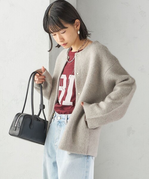 SHIPS(シップス)の「フォックス ブレンド ノーカラー ニット コート(ノーカラーコート・レディース・ライトブルー/ベージュ/ネイビー・ONE SIZE)」の14枚目の写真