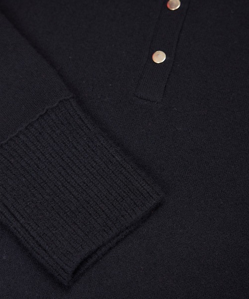 ROPE'(ロペ)の「接結ウールドットボタンハイネックニット/イージーケア(ニット/セーター・レディース・ブラック/レッド/オフホワイト・FREE)」の15枚目の写真