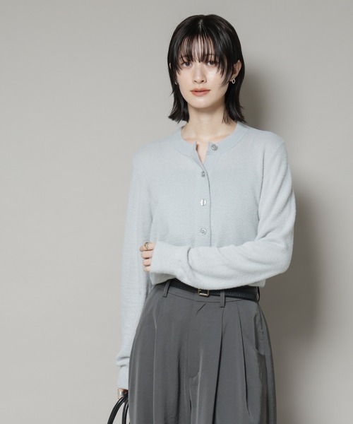 NANO universe（ナノユニバース）の「ミニラメシャギークルーネックカーディガン（カーディガン/ボレロ・レディース・グレー/ホワイト/チャコール・FREE）」の21枚目の写真