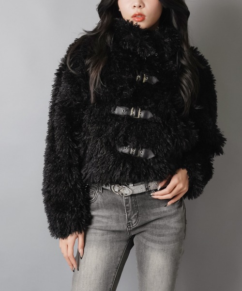 SPINNS（スピンズ）の「今期人気NO.1！まるでぬいぐるみ★愛され素材プードルファーコート（その他アウター・レディース・ブラック/アイボリー/グレイッシュベージュ・ONESIZE）」の17枚目の写真