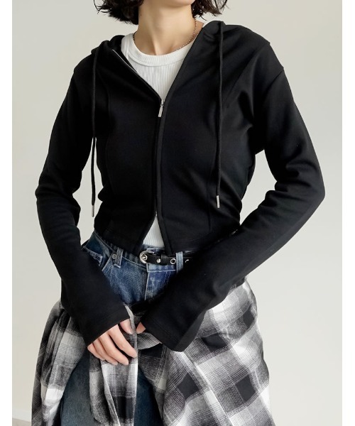 Re:EDIT（リエディ）の「[イージーケア]ライトダンボールビスチェラインパーカー（パーカー・レディース・ブラック/アイボリー/グレー/チャコールグレー・MEDIUM/LARGE）」の6枚目の写真