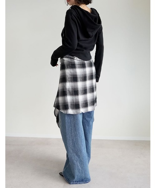 Re:EDIT（リエディ）の「[イージーケア]ライトダンボールビスチェラインパーカー（パーカー・レディース・ブラック/アイボリー/グレー/チャコールグレー・MEDIUM/LARGE）」の10枚目の写真