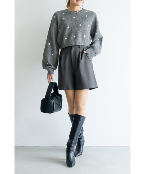 M.deux（エムドゥ）の「アルパカタッチフラワー刺繍プルオーバー（ニット/セーター・レディース・ネイビー/チャコールグレー・MEDIUM）」の6枚目の写真