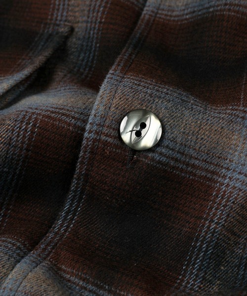 The DUFFER of ST.GEORGE（ザダファーオブセントジョージ）の「OMBRE CHECK OPEN COLLAR SHIRT：オンブレチェック オープンカラーシャツ 開襟シャツ（シャツ/ブラウス・メンズ・ブルー/グリーン・MEDIUM/X-LARGE/LARGE）」の14枚目の写真
