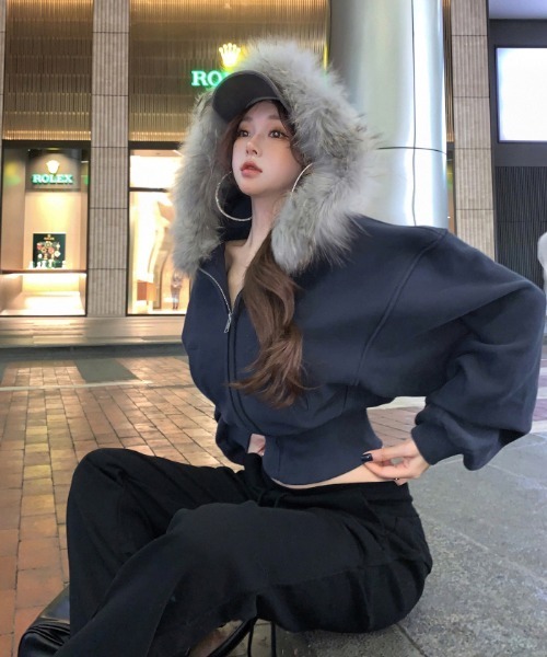 セール】Y2K エコファー ジップアップフーディ（パーカー）｜gossip